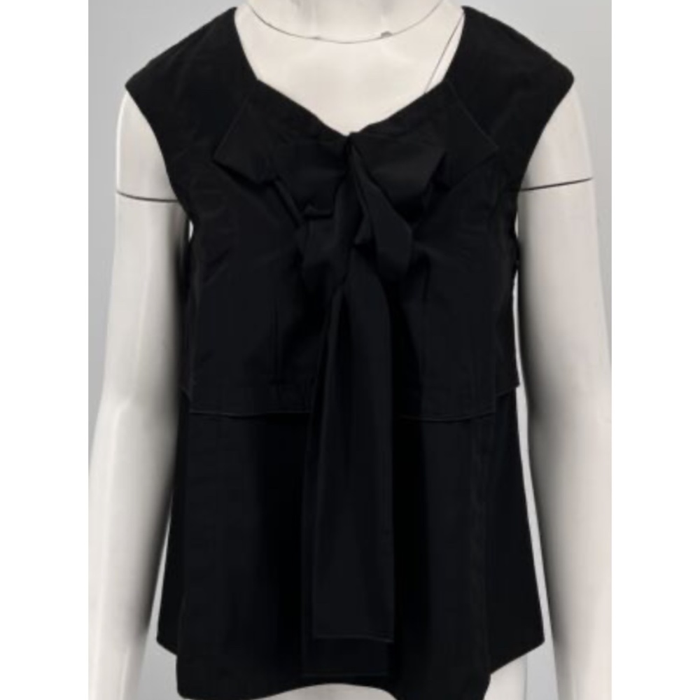 Marc Jacobs Black Polyester Sleeveless Top w/ Bow Bib Accent sz 2